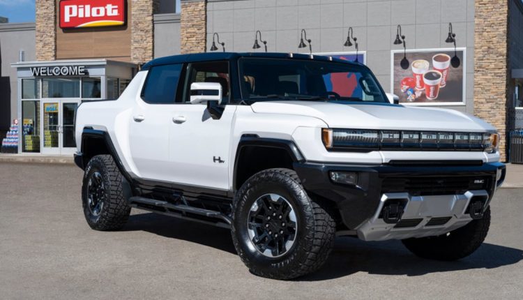 GM partnership to add 2,000 EV chargers along U.S. highways