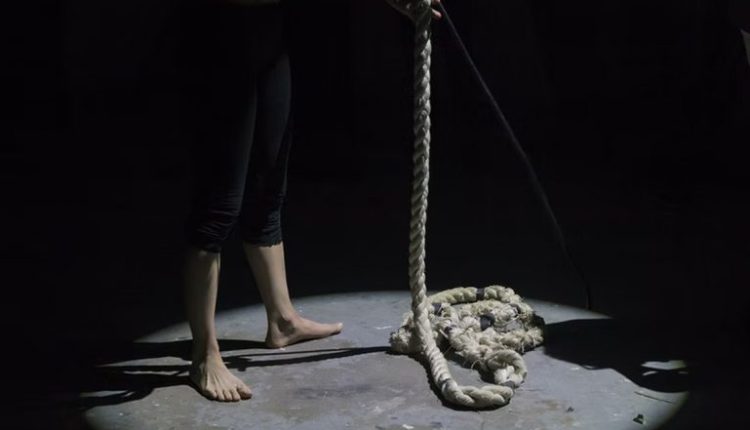 Uttar Pradesh Shocker: Three Members of Family Including Eight-Year-Old Minor Girl Die by Suicide