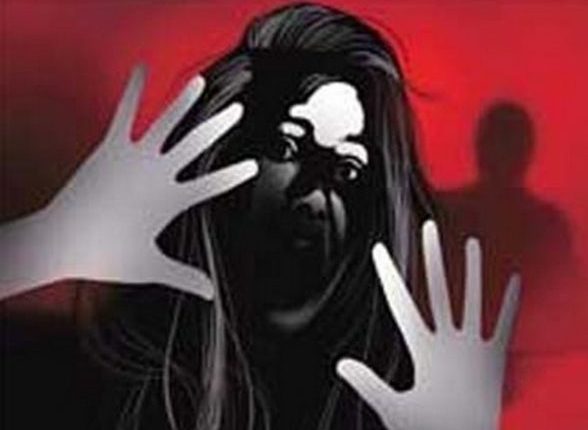 Uttar Pradesh Shocker: Woman Thrashed, Gang-Raped by Husband and His 3 Friends Over Dowry in Kanpur, Case Registered
