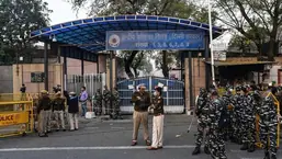 The prison department, however, did not release the names or profiles of the convicts who are stitching the Tricolour inside the jail. (HT PHOTO.)