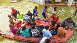 The experts attributed the flooding in Bengaluru to multiple factors, including the encroachment of lakes, valleys and storm water drains on account of unregulated expansion of the city that impedes the natural flow of water.&nbsp;