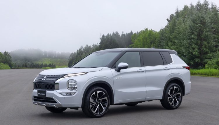 2023 Mitsubishi Outlander PHEV counted on to lift brand