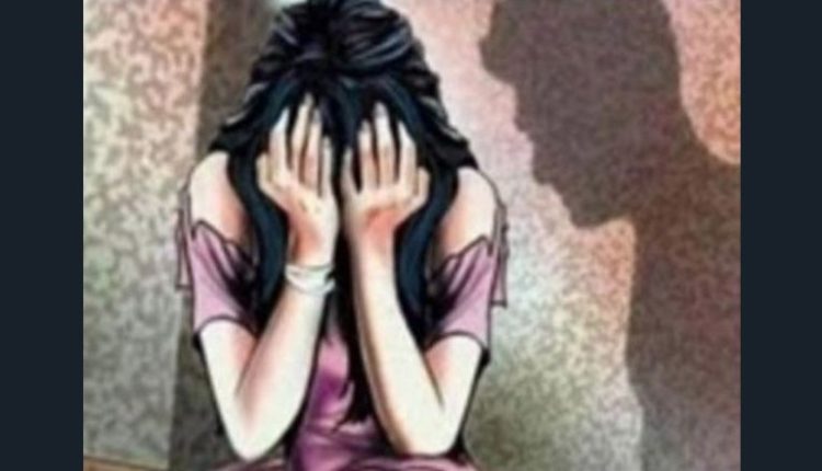 Jharkhand: BJP Leaders Meet Family of Tribal Girl Who Was ‘Raped and Hanged’ in Dumka