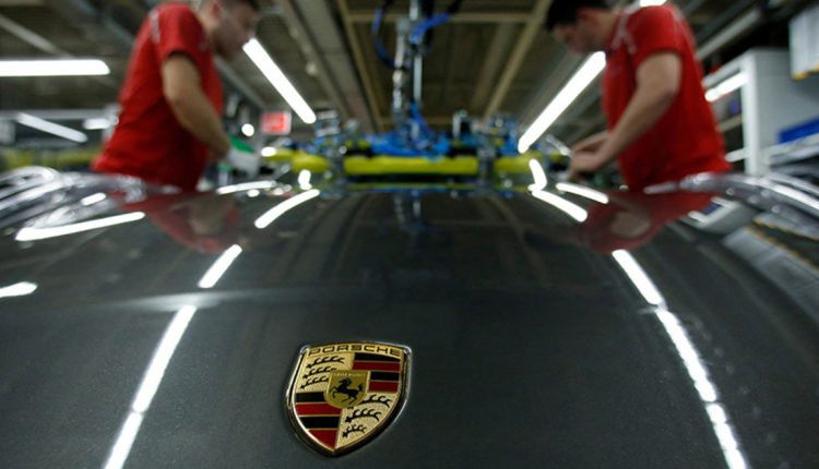 Porsche listing oversubscribed as subscription period begins