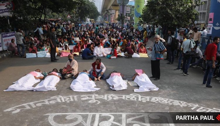 Kolkata: Opposition slams Mamata govt for crackdown on protesters seeking teaching jobs