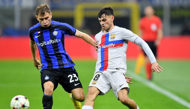 Hakan Calhanoglu scores as Inter Milan sink Barcelona in UEFA Champions League | Football News