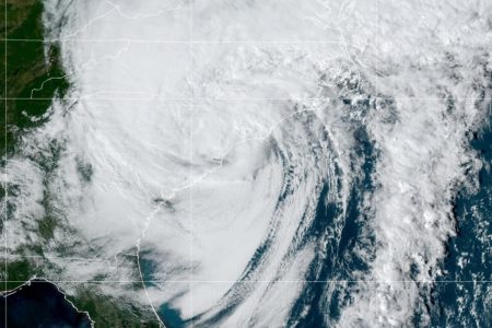 Most Florida dealers dodge destructive Hurricane Ian