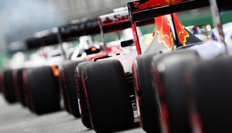 Porsche is still talking to teams about F1 entry