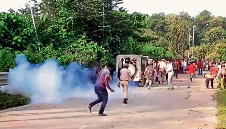Border Violence: Assam Forest Office Torched, Two Vehicles in Meghalaya Set on Fire by Group of Villagers