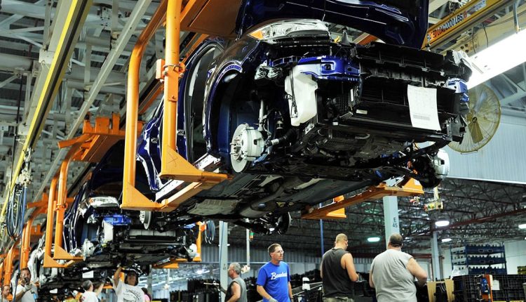 Ford Louisville plant enters 2023 UAW talks without a plan