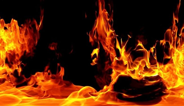 Navi Mumbai Fire: Blaze at Vashi APMC Fruit Market, Three Fire Tenders on Spot