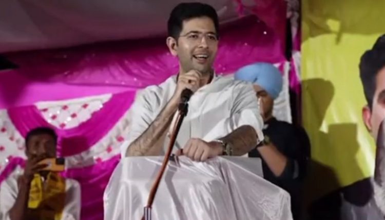 'So Ja Nahi To Kejriwal Aajayega': When AAP MP Raghav Chadha Quoted 'Sholay' Dialogue in Gujarat To Buttress Delhi CM's Anti-Corruption Crusader Image (Watch Video)