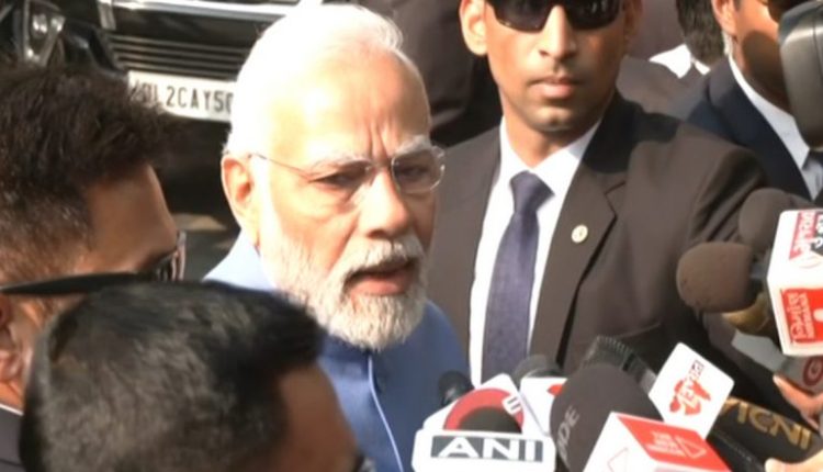 Gujarat Assembly Elections 2022 Phase 2 Polling: PM Narendra Modi Casts His Vote in Ahmedabad, Thanks Voters for Celebrating Festival of Democracy With Great Pomp (Watch Video)