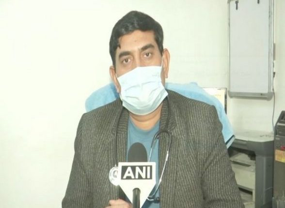 COVID-19 Guidelines: Coming 40 Days Are Crucial, We Must Be Alert, Says IMA Gorakhpur Chief; Stresses Special Precautions During New Year Celebrations