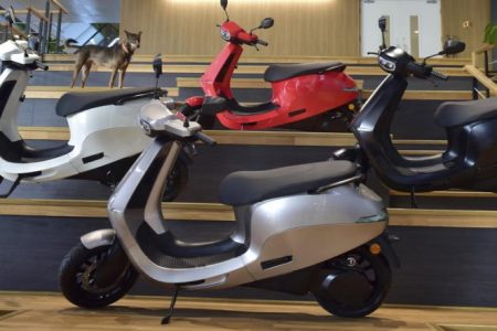 Ola Electric Scooter Users Complain of Vehicle’s Faulty Front Suspension on Twitter