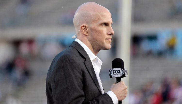 Renowned football journalist dies during Argentina vs Netherlands WC match | Football News