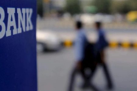 YES Bank shares surge 27% in 4-day rally. Rs 25 level looks likely in 3-5 months, suggests technical charts