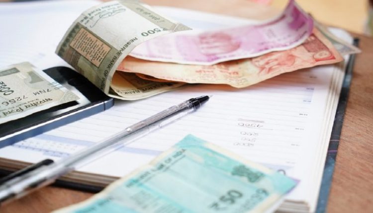 7th Pay Commission Good News: Centre To Take Decision on Fitment Factor Hike After Budget 2023? Check Latest News Update Here