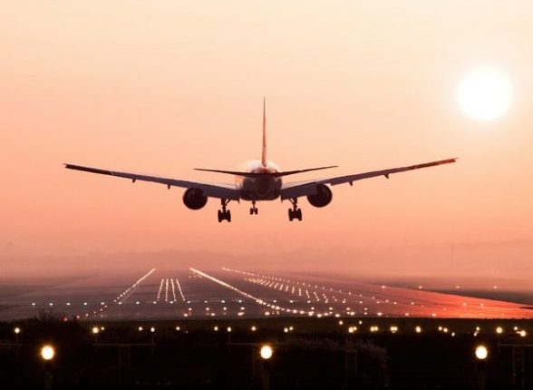 Alliance Air Pilot Detained by IAF For Taking Pictures, Videos of Restricted Aerodrome in Port Blair