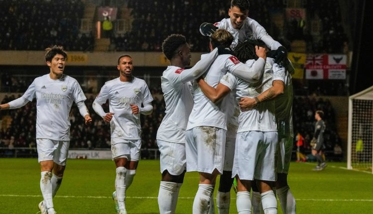 Arsenal book FA Cup date with Man City after hard-earned win over Oxford | Football News