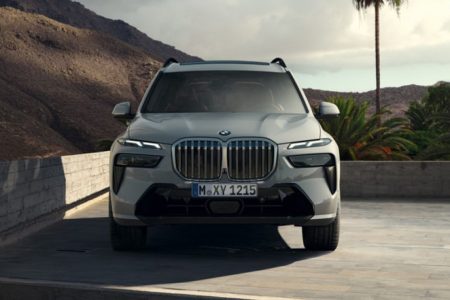 BMW X7 2023 Facelift Launched in India, Check Styling Updates, Features and Price Details Here