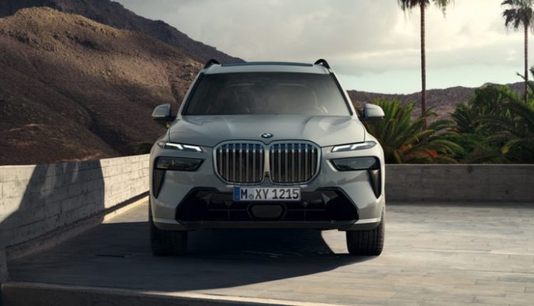 BMW X7 2023 Facelift Launched in India, Check Styling Updates, Features and Price Details Here