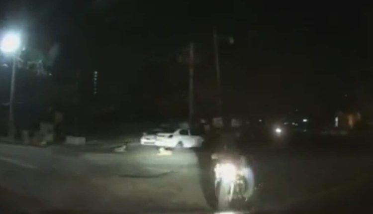 Biker in Bengaluru collides car at 3am, chases and threatens the driver. Video | Bengaluru
