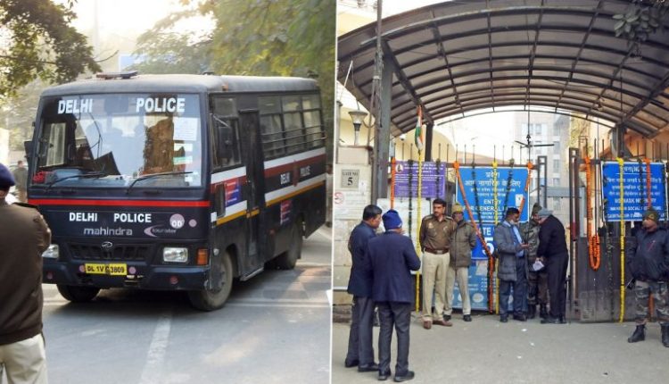 Delhi Hit-and-Drag Horror: Police Add Section 201 of IPC to FIR; Say Accused Tried To Destroy Evidence