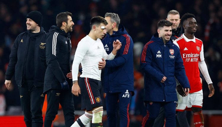 Nketiah strikes late as leaders Arsenal edge Man Utd in thriller | Football News