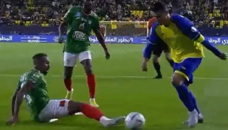 Watch: Ronaldo's insane trick brings back Manchester United memories | Football News