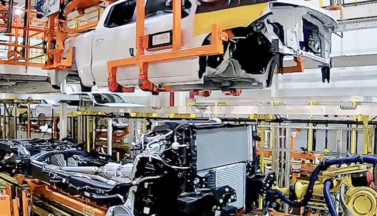 GM aims to avoid pickup truck stockpile