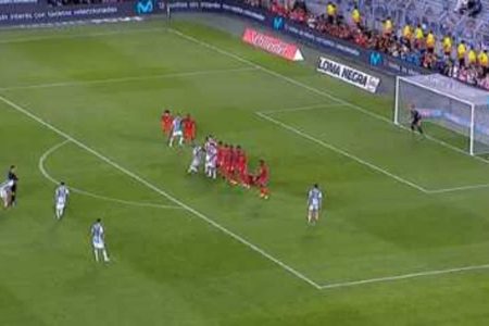 Watch: Messi scores incredulous free-kick to reach 800 career goals | Football News
