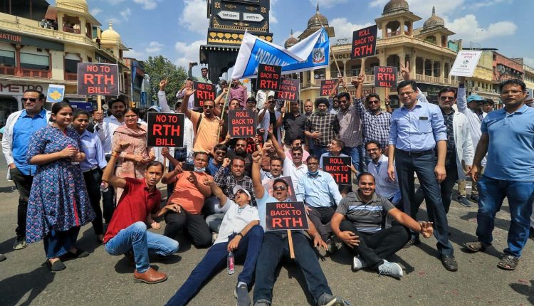 Rajasthan doctors hold massive rally against Right to Health Act