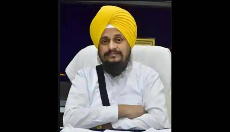 Akal Takht jathedar calls for restraint, condemns attack on Indian consulates