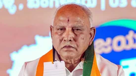 Banjaras hurl stones at Yediyurappa’s residence in Shikaripura; Sec 144 imposed