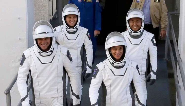 Four astronauts return from ISS on SpaceX flight ending 5-month mission