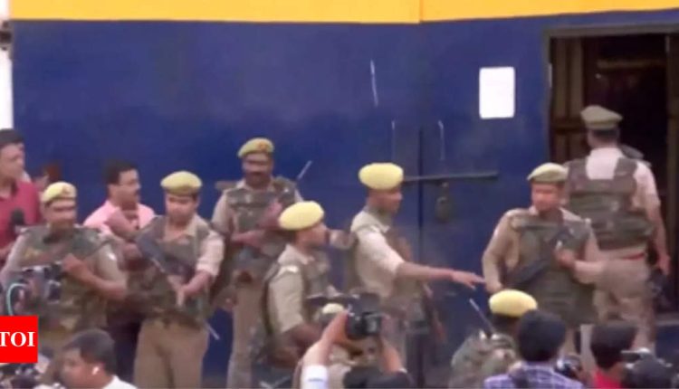 Jail: Atiq Ahmed currently lodged in Sabarmati jail, to be shifted to high-security barrack in Prayagraj prison | India News