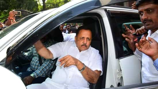 BJP MLA Madal Virupakshappa appears before the Lokayukta office in Bengaluru.(PTI file)