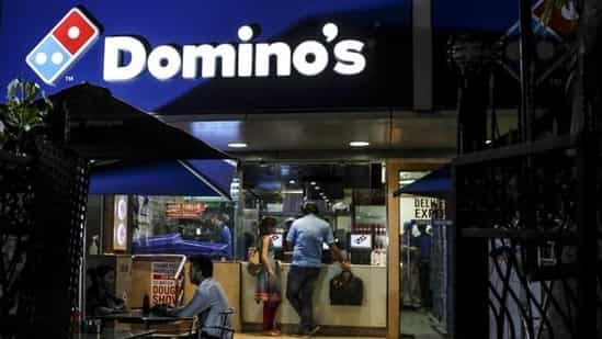 Pizzas in 20 minutes: Domino's launches new service in Bengaluru(Dhiraj Singh/Bloomberg)