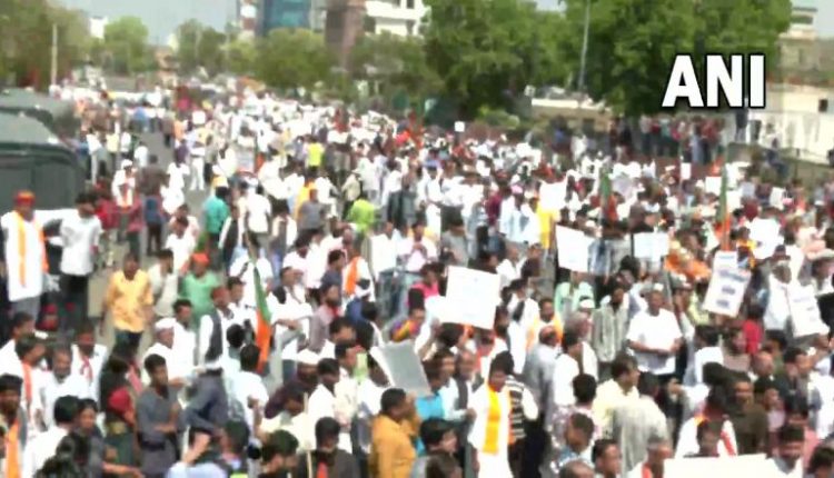 Rajasthan: BJP Workers and Leaders Protest Over Issues Raised by Pulwama Martyrs Widows in Jaipur (See Pics)