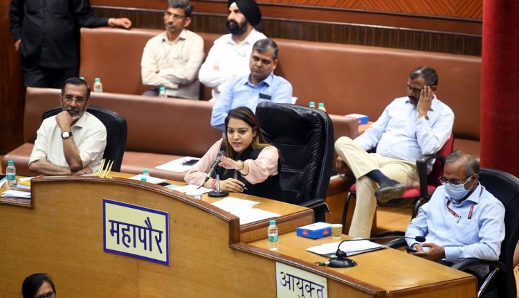 Fresh mayoral polls on April 26; AAP, BJP keep their cards close to chest