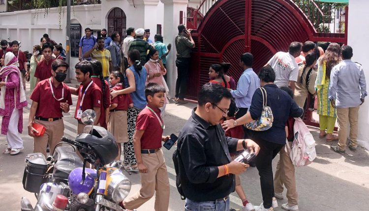 Hoax bomb scare in south Delhi school; probe ordered