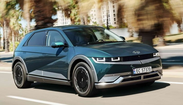 Hyundai finalizes U.S battery venture, boosts Q1 profit