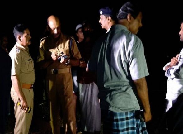 Kerala Shocker: Man Sets Co-Passenger on Fire Aboard Train in Kozhikode After Argument, Eight Injured