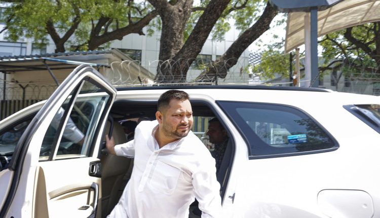 Land-for-jobs case | Bihar Deputy CM Tejashwi Yadav appears before ED