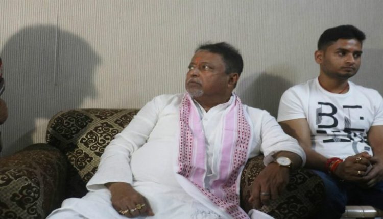 Mukul Roy Missing: TMC Leader 'Untraceable' Since Evening of April 17, Claims His Son