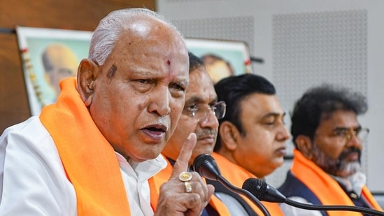 ‘Can write with my blood that…’: Yediyurappa attacks Shettar at Hubballi