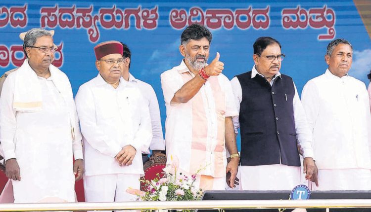 Karnataka: Leaders rush to Sidda, DK’s residence to lobby for positions | Bengaluru