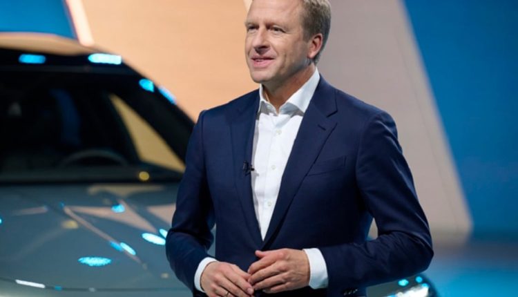 BMW's premium status helps in Chinese price war. Zipse says