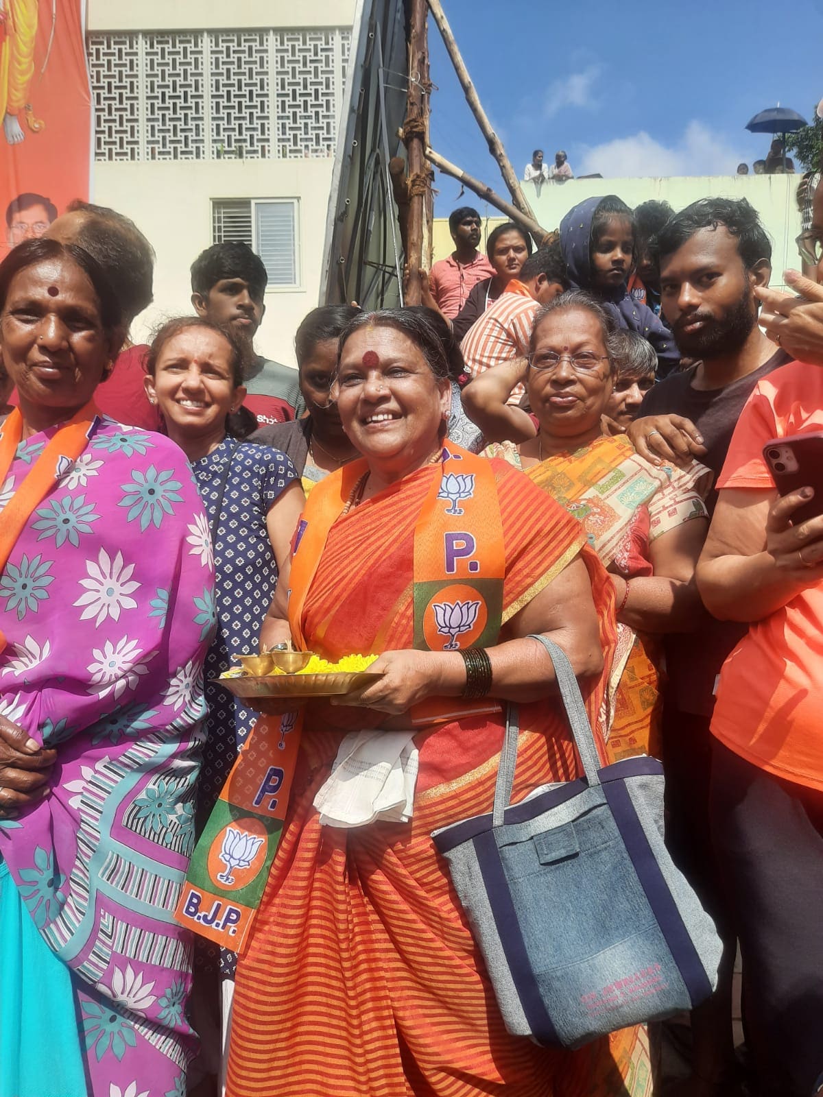PM Modi's supporters gather in Bengaluru's JP Nagar ahead of the two-day mega rally.